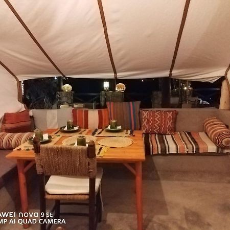Dar Isselday Bed & Breakfast Tisseldei ภายนอก รูปภาพ