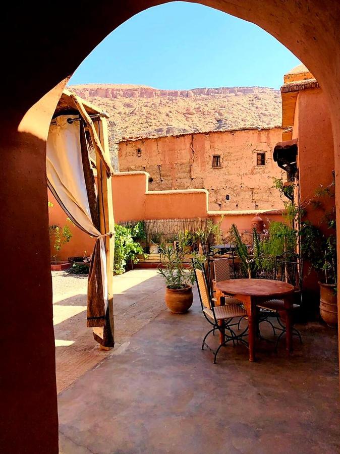 Dar Isselday Bed & Breakfast Tisseldei ภายนอก รูปภาพ