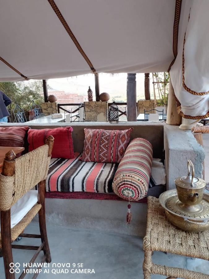 Dar Isselday Bed & Breakfast Tisseldei ภายนอก รูปภาพ