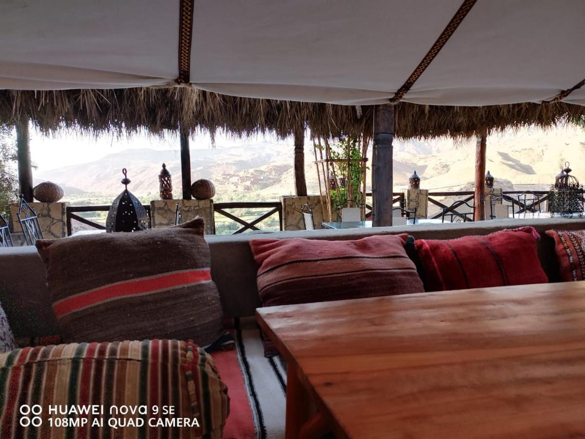 Dar Isselday Bed & Breakfast Tisseldei ภายนอก รูปภาพ