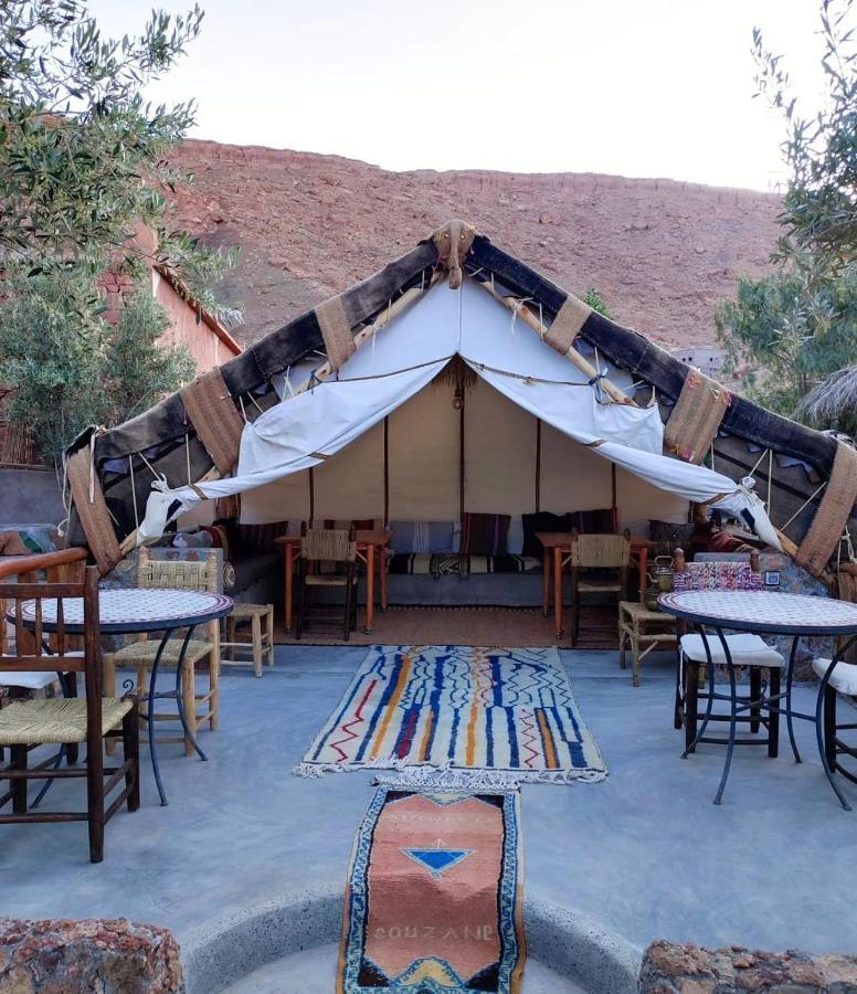 Dar Isselday Bed & Breakfast Tisseldei ภายนอก รูปภาพ