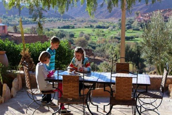 Dar Isselday Bed & Breakfast Tisseldei ภายนอก รูปภาพ